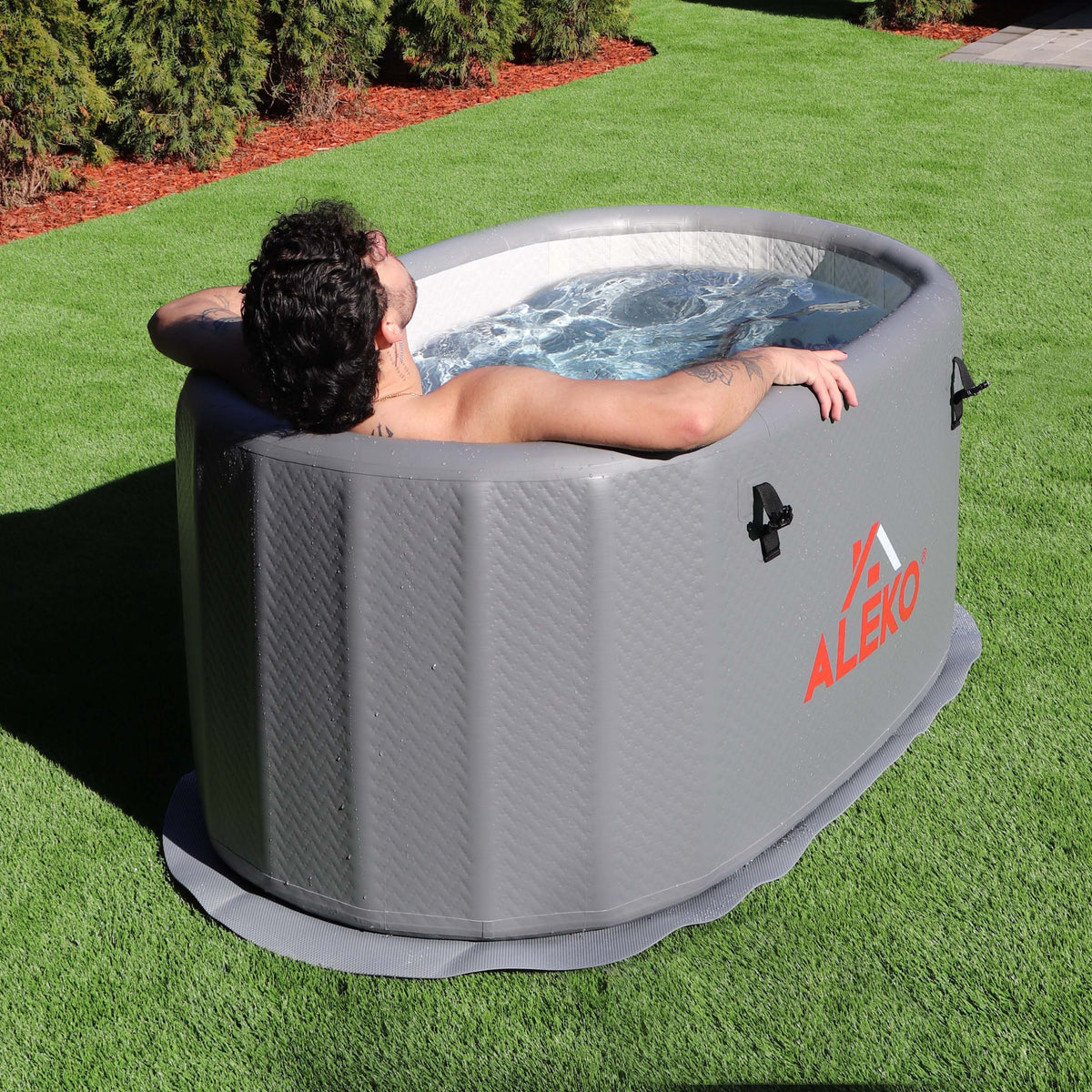 Inflatable Cold Ice Plunge Portable Bath Tub with Cover — product view 3